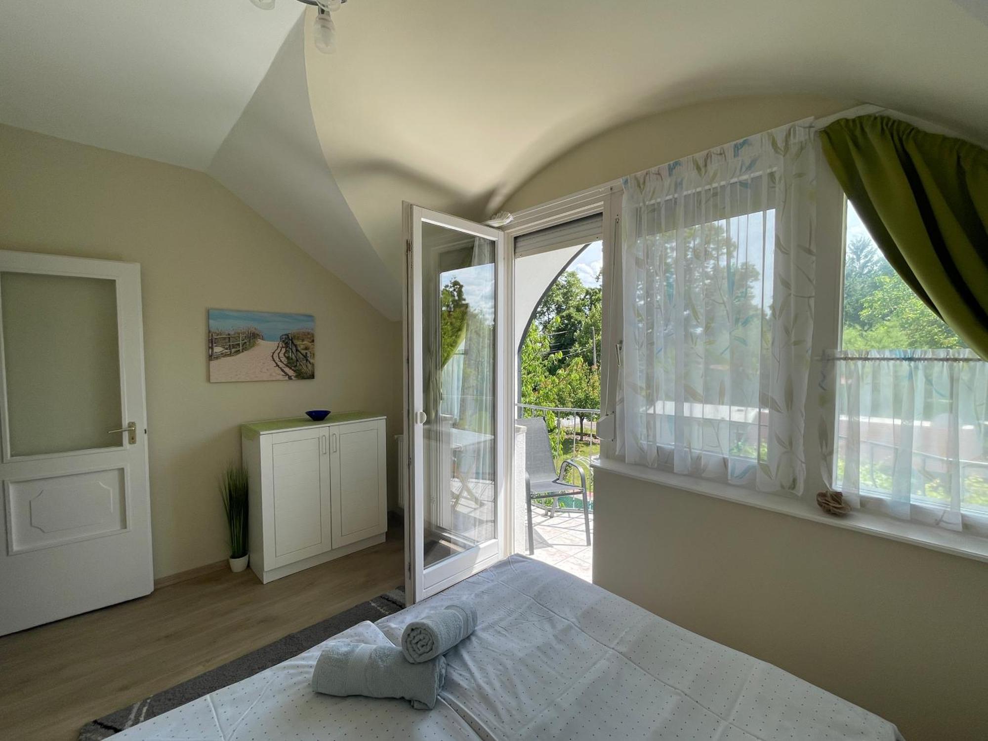 Villa Terrazza บาลาตองโยรอค ภายนอก รูปภาพ